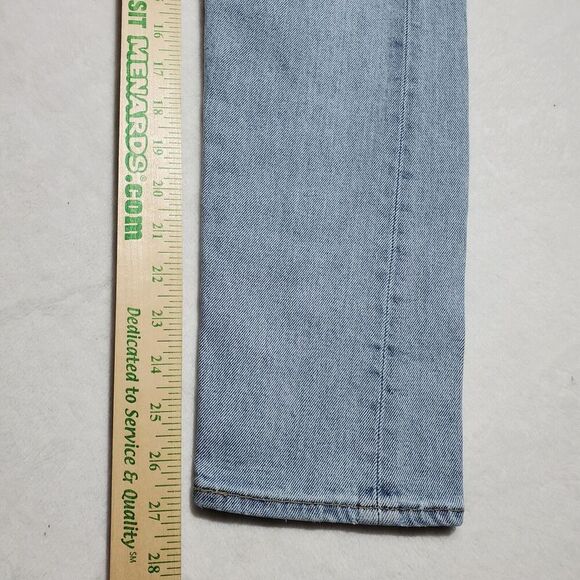 Levis Jeans Women's 28 Blue Wedgie Fit Ankle Denim Button Fly - Picture 12 of 12